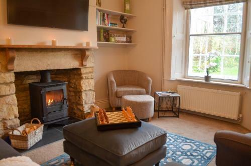 Darly Cottage