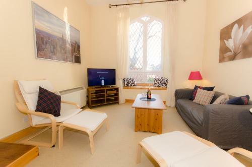 Braemar Apartment