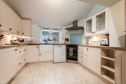 Beck Cottage, Wood Green, New Forest Uk