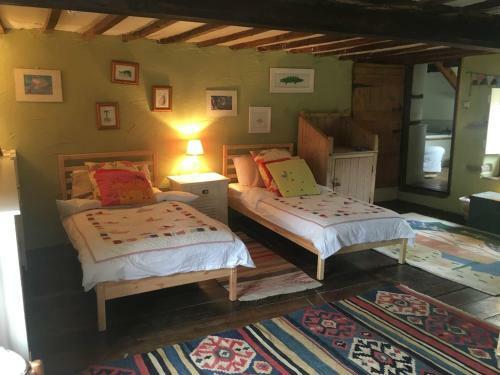 Beautiful 6-bed Home In Brecon