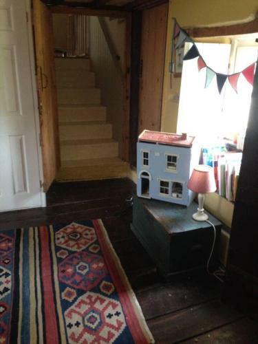 Beautiful 6-bed Home In Brecon