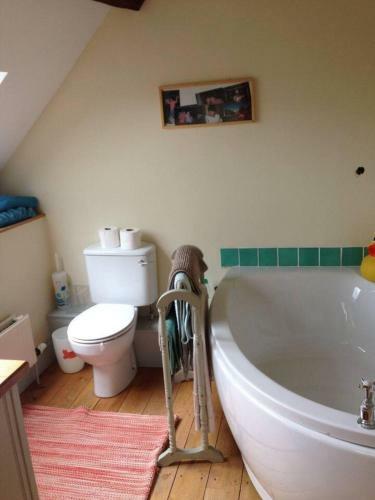 Beautiful 6-bed Home In Brecon