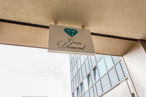 Green Diamond By Creatick Apartments