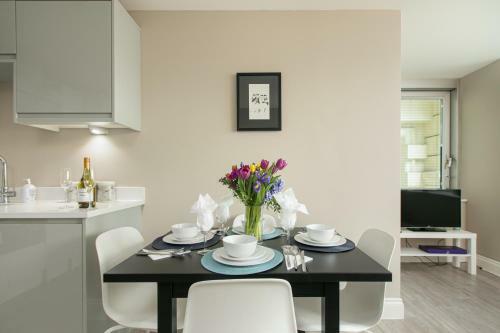 Green Diamond By Creatick Apartments