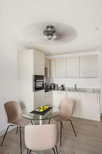 Q Square By Supercity Aparthotels