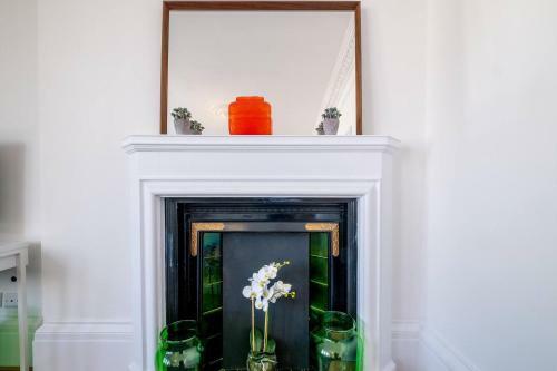 Apartamento Charming, Bright & New Beach Balcony Flat