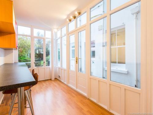 *new* Luxury 3bdr Property W/conservatory & Garden