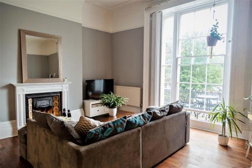 Clifton Oasis - Your Apartment