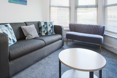 Mycityhaven - Stylish & Flexible Shirehampton Apartment