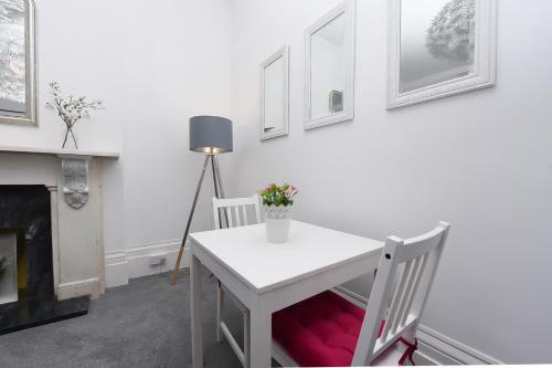 Apartamento Fantastic Sea View, 1 Bed Sleeps 4