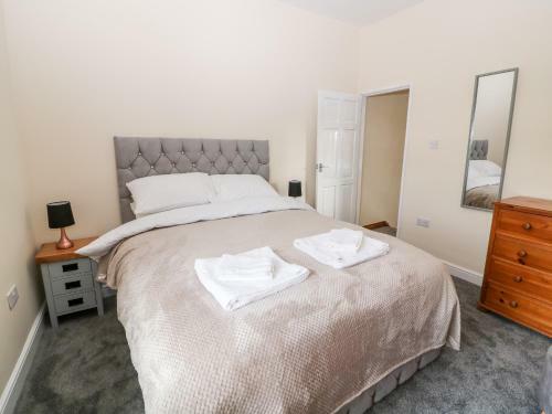 10 Smalldale Cottages
