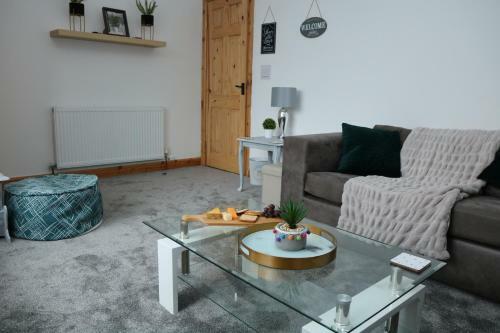 Ideal Home Away In Bury And Whitefield