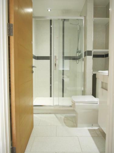 The Elm Serviced Apartments Camberley