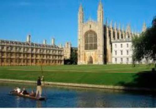 Beautiful 1-bed Cabin In Cambridge