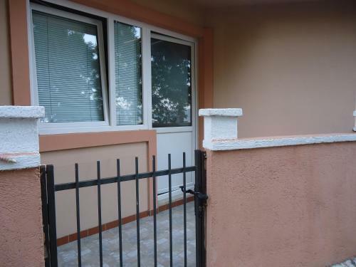 Apartments Villa Mi?unovi?