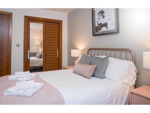 The Most Central Apartment In Cardiff