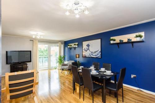 Apartamento Stunning 2bd - Cardiff Bay Walk Central, Sleeps 6