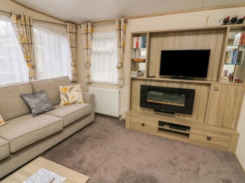12a Borwick Lakes