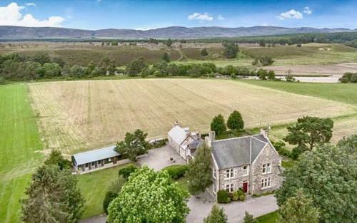 Agroturismo Beananach Cottage, Rustic Charm And Simple Living