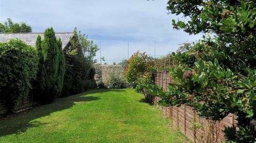 Moonfleet Cottage
