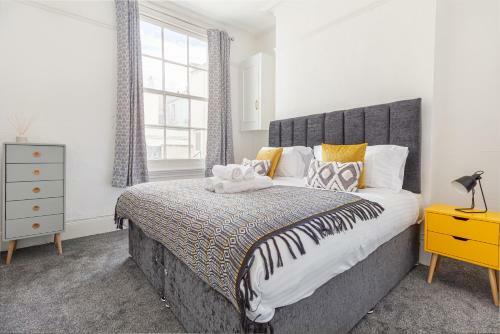 Cheltenham City Centre - 1 Bedroom Apartment