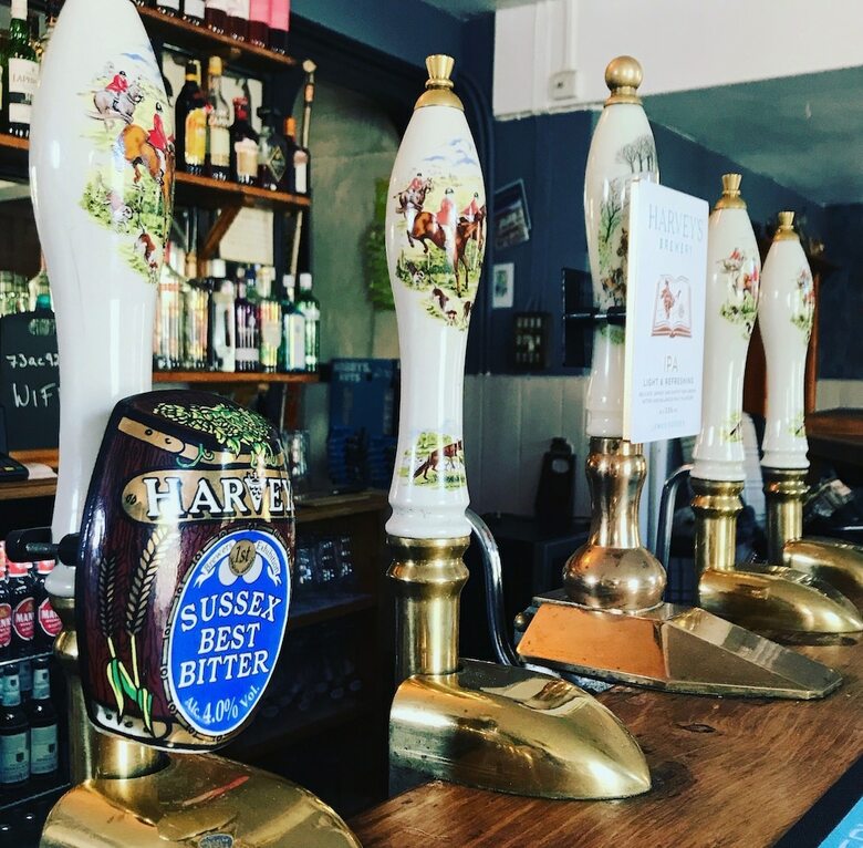 Posada The Coach And Horses Of Compton