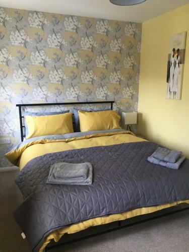 Impeccable 2-bed House In Colwyn Bay