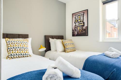 Cosy House ? Ricoh ? M6 ? Sleeps 6 ? Empower Homes