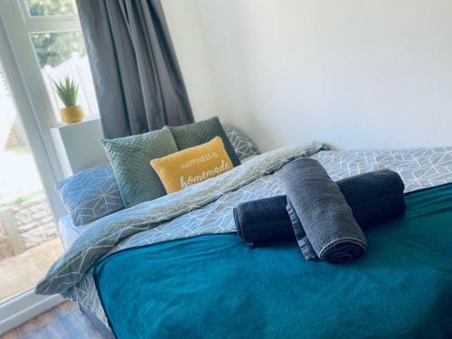 5-bed 5-ensuite Coventry Walsgrave M6 M69