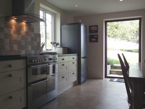 West Henstill House, Crediton