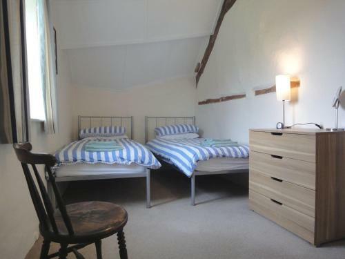West Henstill House, Crediton