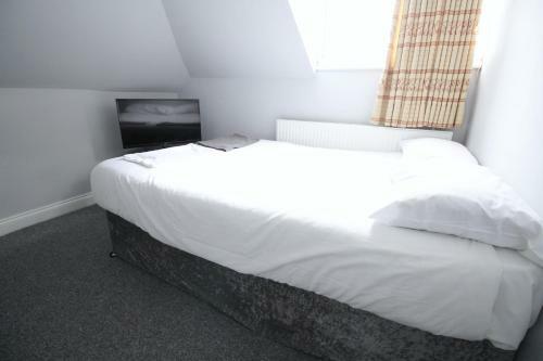 Clock House Hotel - London Croydon