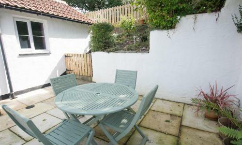 Berry Cottage Croyde | 4 Bedrooms / Sleeps 7-9 / Dog Friendly