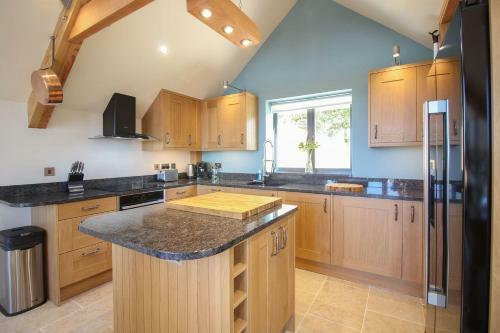Carleon Lodge