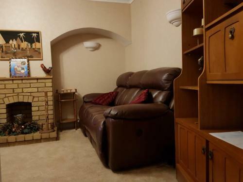 Beautiful 3-bed House In Dagenham