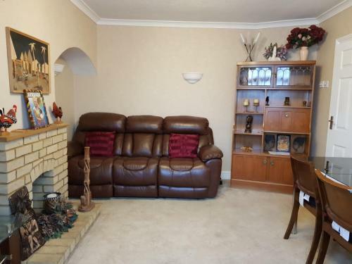 Beautiful 3-bed House In Dagenham
