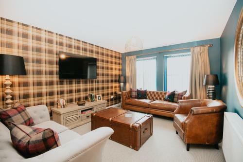 The Seafield Arms Hotel Cullen - Self Catering