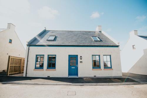 The Seafield Arms Hotel Cullen - Self Catering