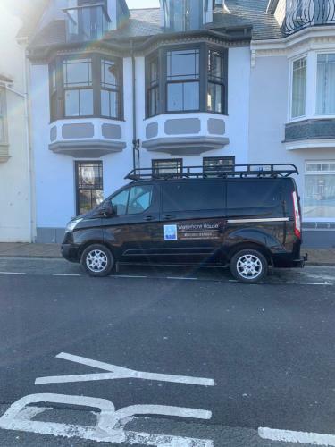 Bed & Breakfast Waterfront House