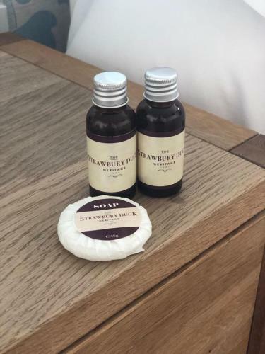 Posada The Strawbury Duck Inn