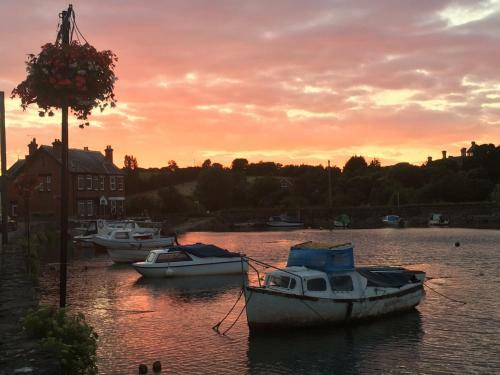 Lodge Blue Water Breaks - Dawlish Warren