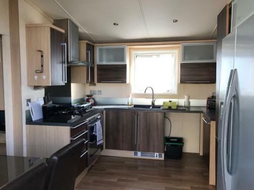 Lodge Blue Water Breaks - Dawlish Warren