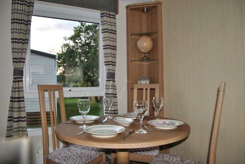 Lodge Blue Water Breaks - Dawlish Warren