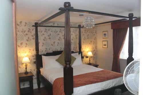 The Courtyard Hotel At The Stenson Bubble