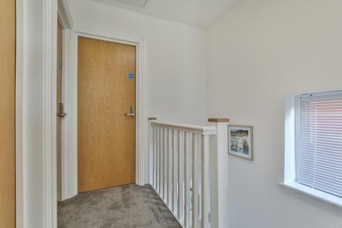 Hostal Wheatley View By Vizzzitus