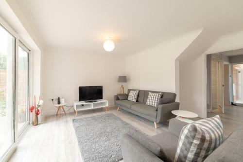 City Visits - Ettington Close, Nec, Bhx, Blythe Valley Solihull