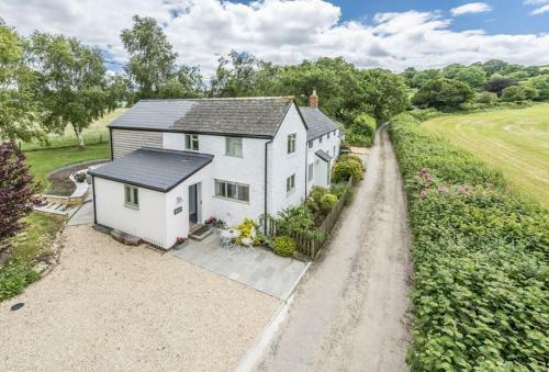 Oak Tree Cottage