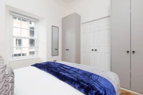 Altido Elegant And Spacious 1bedroom/1bathroom Apart