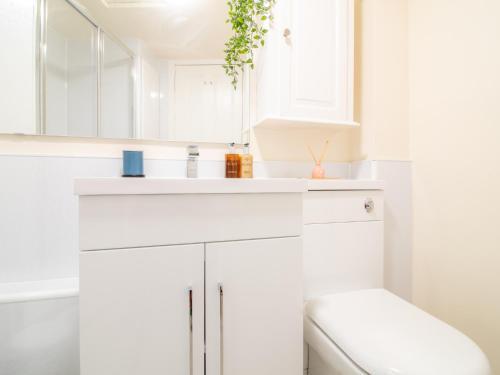 Apartamento Stylish & Charming Retreat For 2- City Centre!