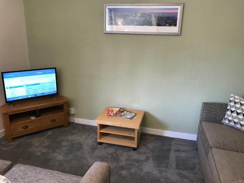 Chessels Court Apartment